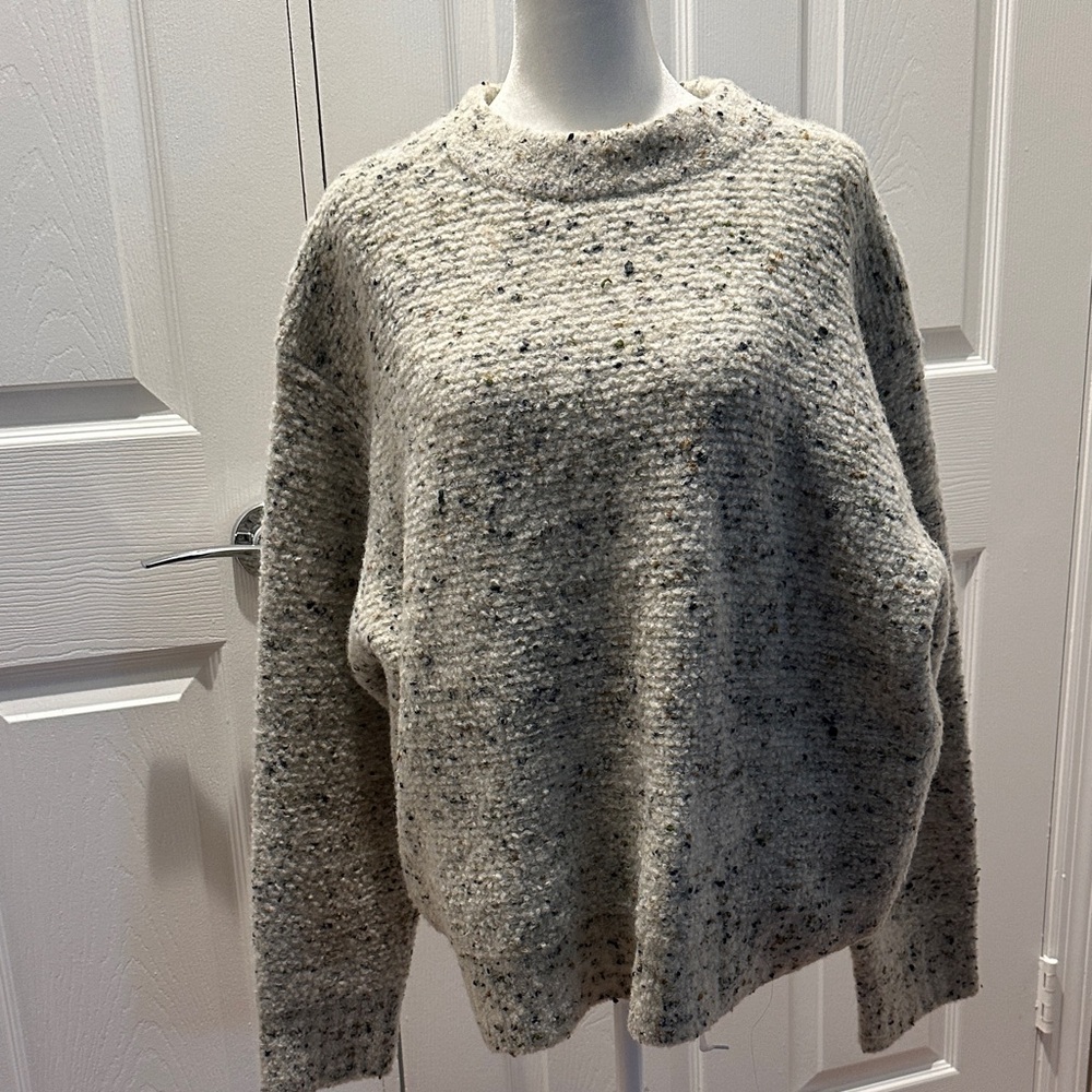 Theory Boxy merino wool sweater
